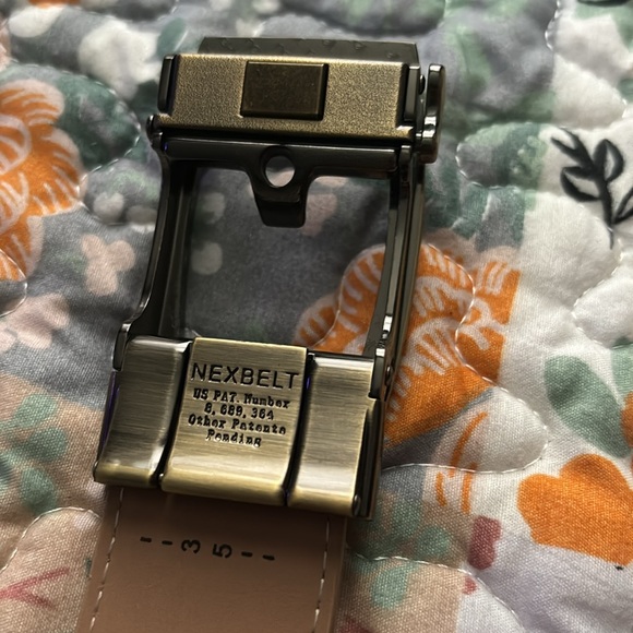 NEXBELT LEATHER, PRE OWNED - Picture 10 of 10